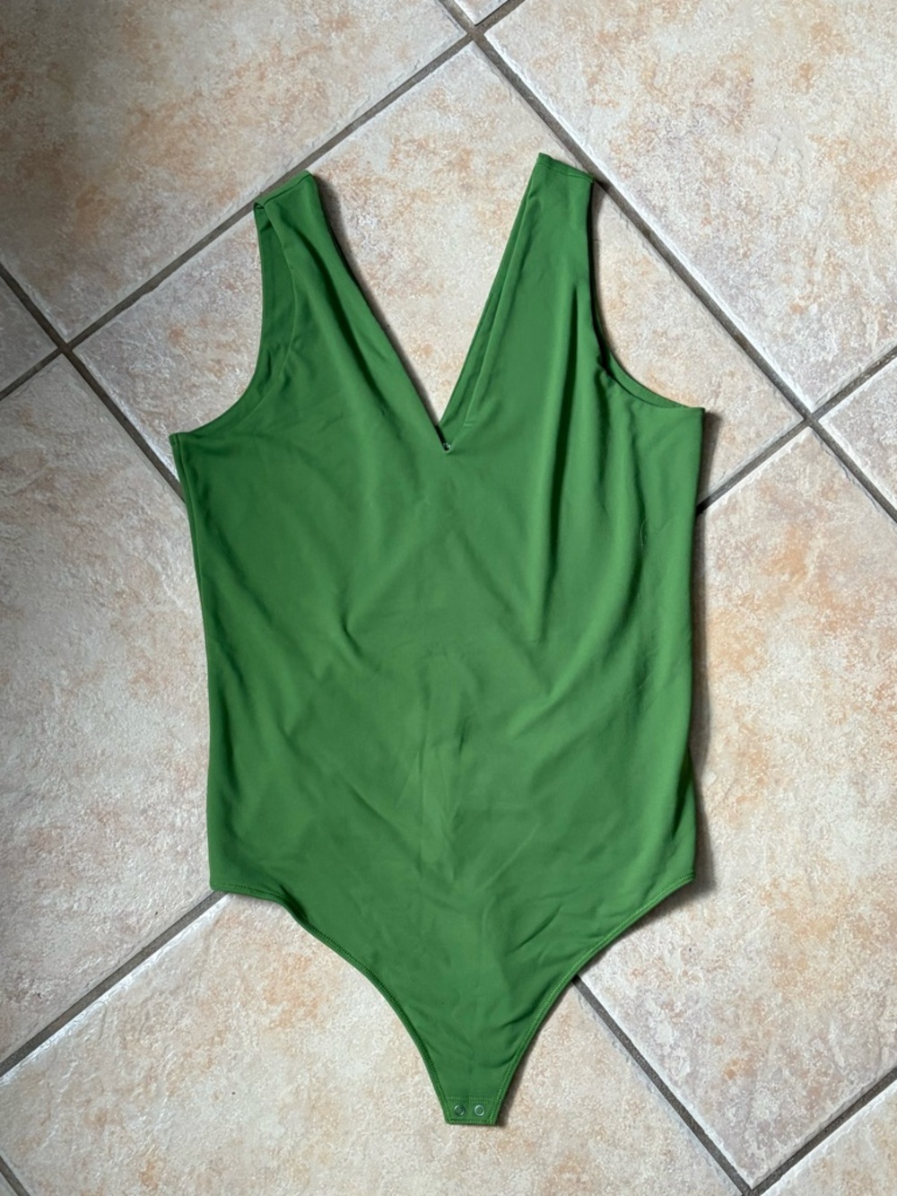Abercrombie & Fitch Green V-Neck Bodysuit | Soft A&F Collection | Size L